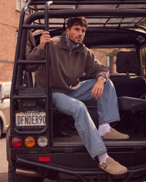 MEN'S WILDERR SLIDE AND SOCKS BUNDLE