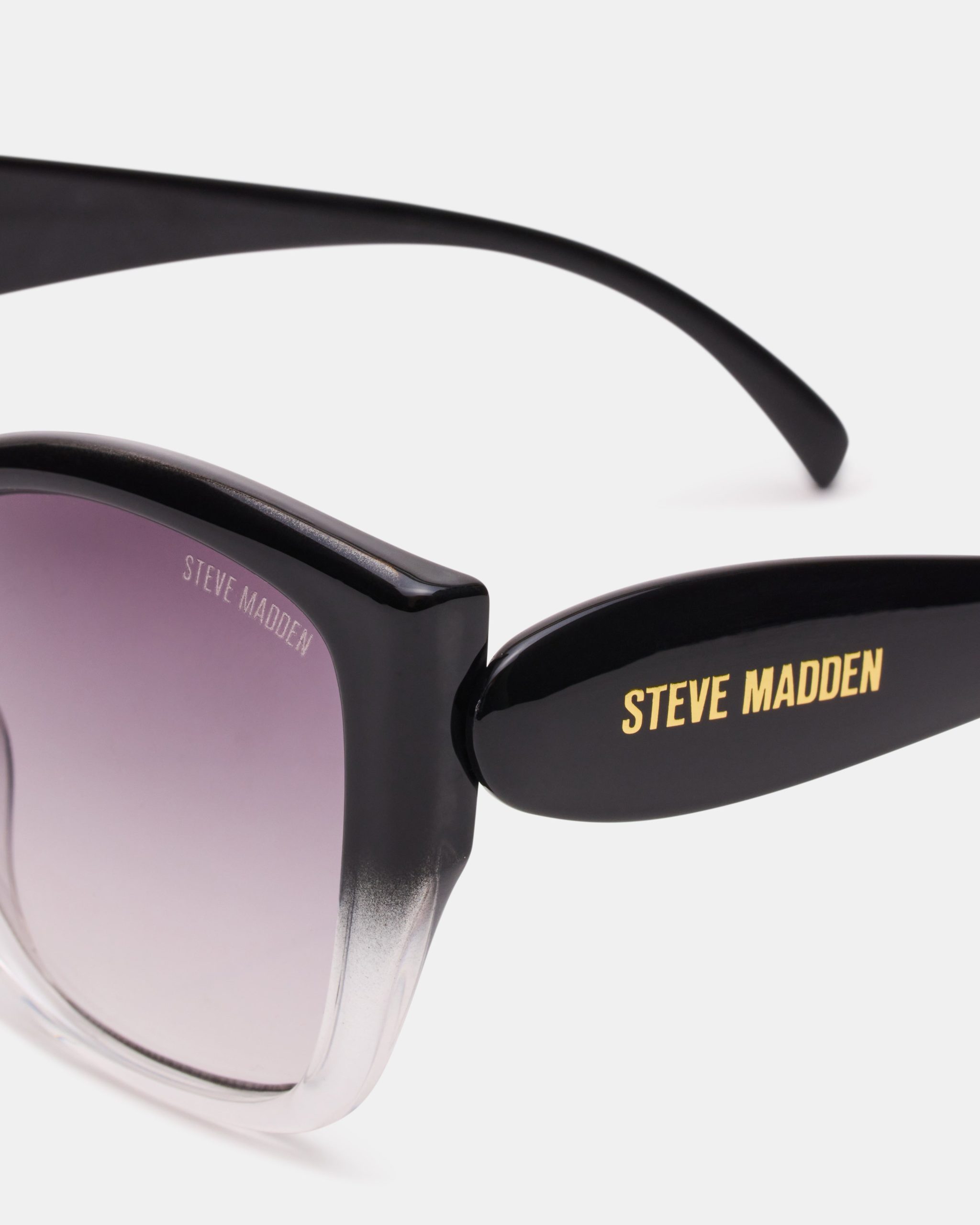 KLOE SUNGLASSES BLACK - Image 2