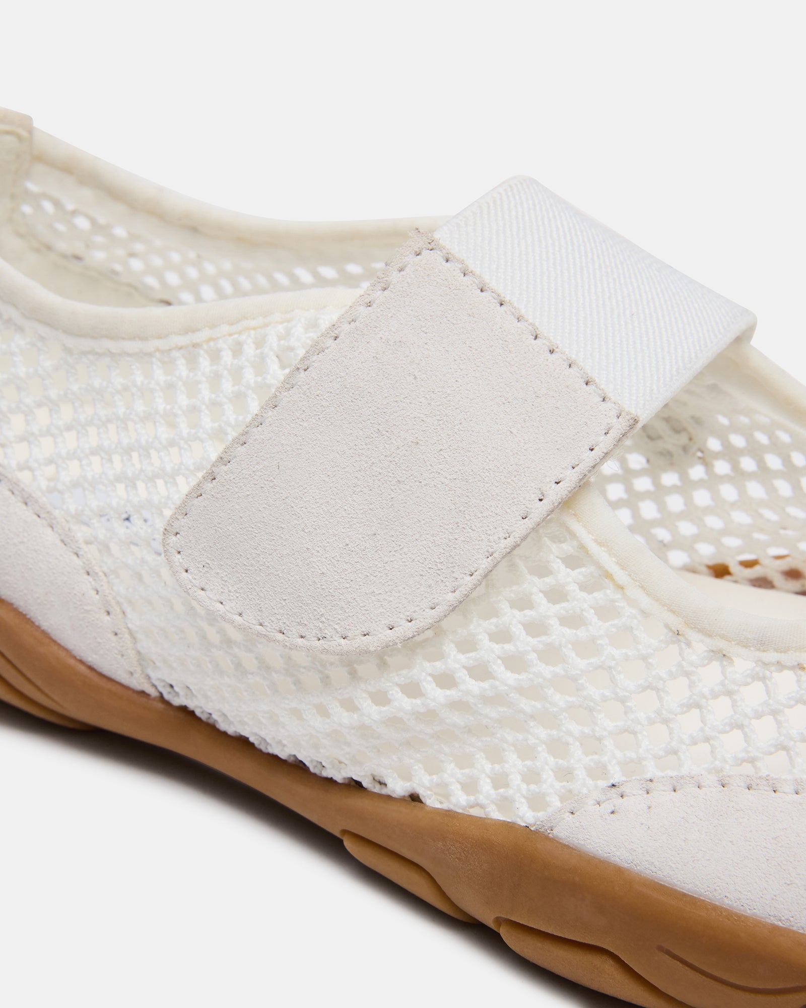 BANKS WHITE MESH - Image 3