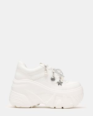 FIFI WHITE